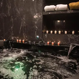 Appartement Superbe Avec Jacuzzi..., Villefranche-sur-Saône